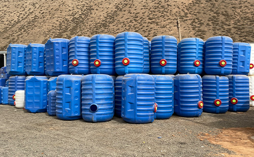 雨水收集与利用：万科华洁甘谷塑料桶提供创新解决方案