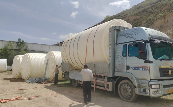 甘谷立式运输桶装车中