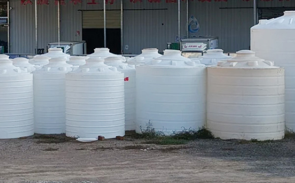 现代物流储存的基石：甘谷塑料桶批发采购决策与行业应用全景解析