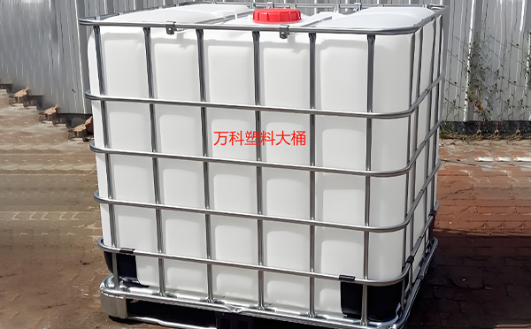 满足多元行业需求的包装解决方案:甘谷塑料方桶的定制化应用解析 满足多元行业需求的包装解决方案:甘谷塑料方桶的定制化应用解析